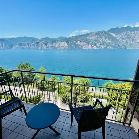 Hotel Carmen Malcesine