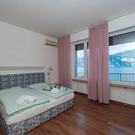Hotel Carmen Malcesine