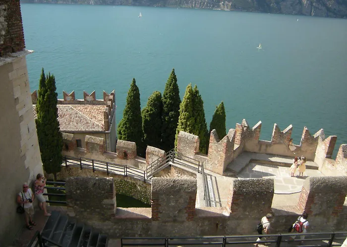 Carmen 3* Malcesine
