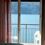 Carmen Hotel 3*