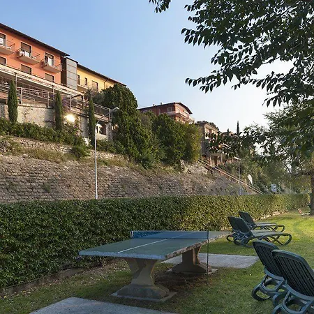 卡门维拉酒店 马尔切西内