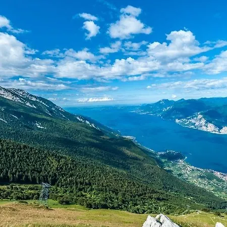 卡门维拉酒店 酒店