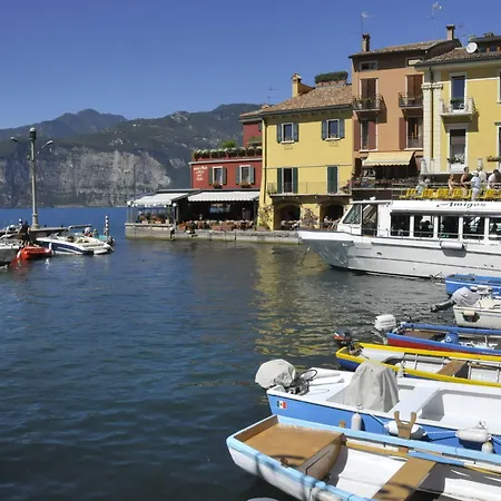 卡门维拉酒店 3*